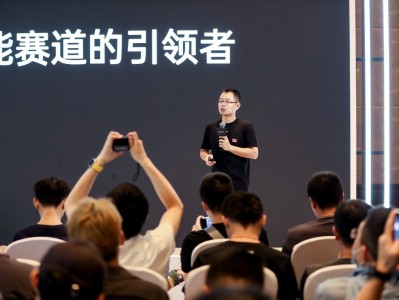一加首次公布性能技术战略,全球首发航天级天工散热系统
